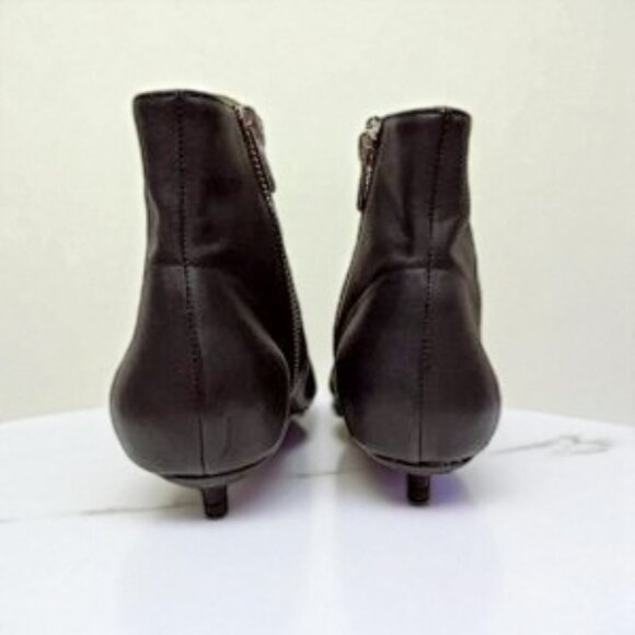 NWOT Jaggar Rise Soft Leather Kitten Heel Ankle Boots Bootie - Picture 4 of 7